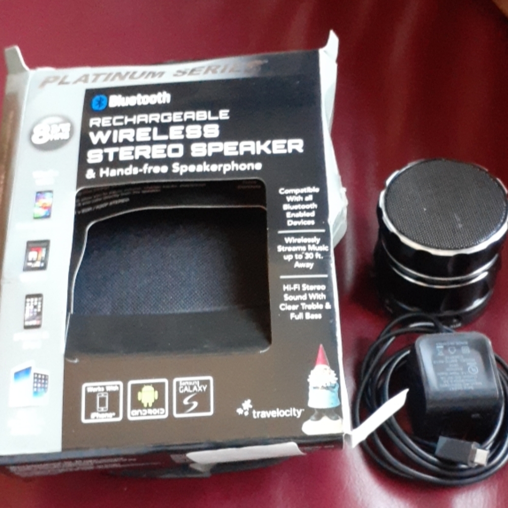 Stereo speaker